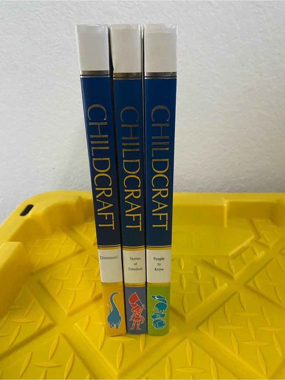 Childcraft books dinosaurs